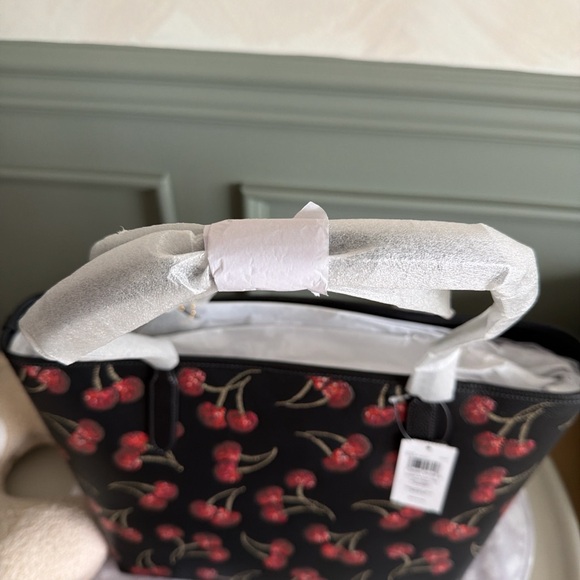 Coach Cherry Tote - Picture 3 of 4